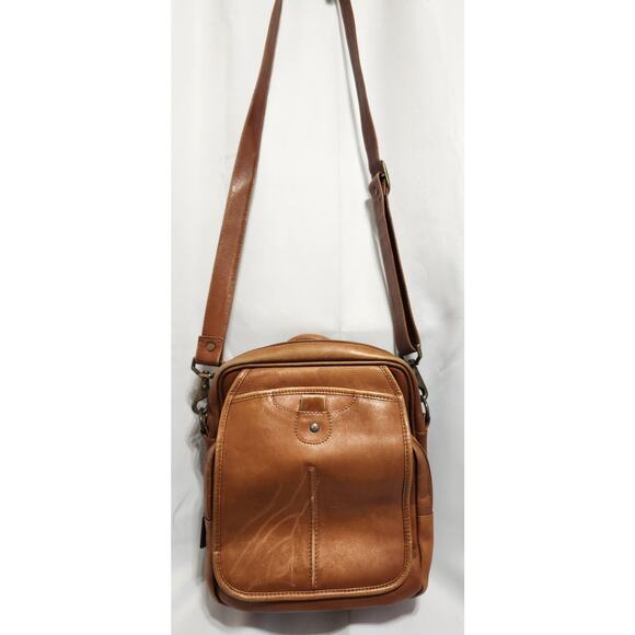 Claire Chase Other - Claire Chase Manbag Saddle Tan Leather Crossbody Strap Beautiful Patina